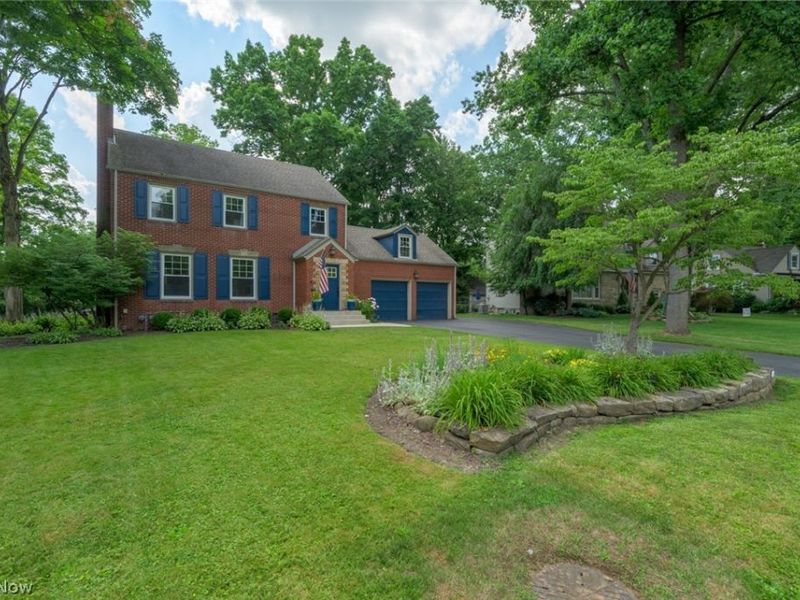 245 Griswold Drive, Youngstown, OH 44512 Photo 3