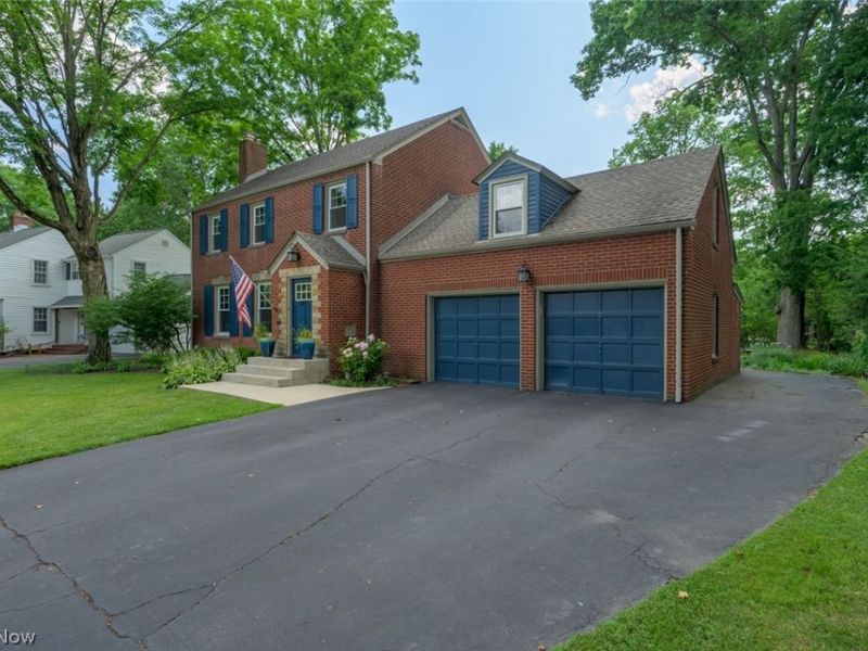 245 Griswold Drive, Youngstown, OH 44512 Photo 4