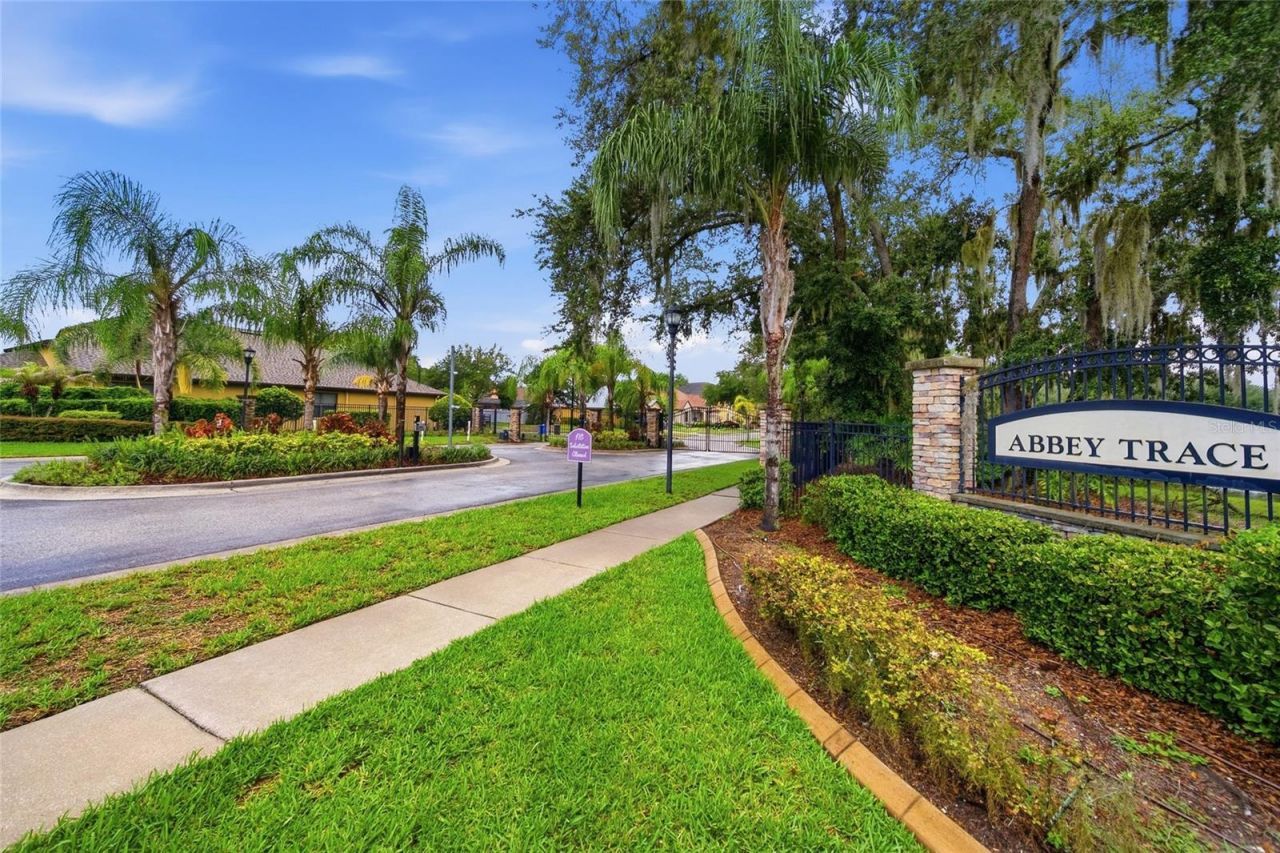 1908 Abbey Ridge Drive, Dover, FL 33527 Photo