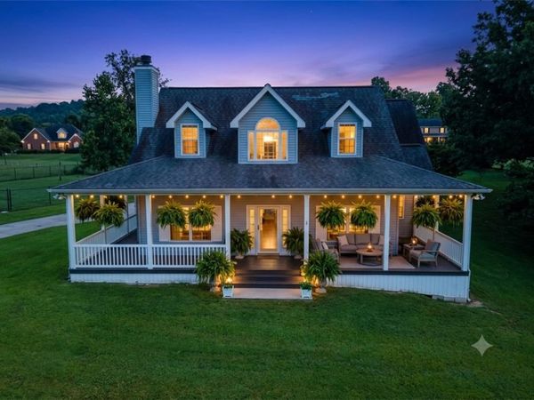 66 Lakeside Drive , Holiday Island, AR 72631