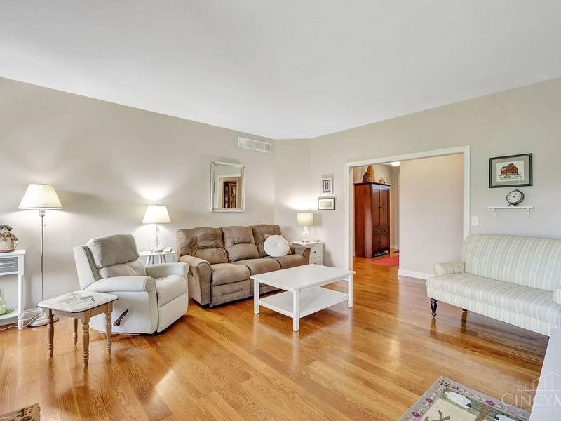 36 Robert Drive, Hamilton, OH 45013 Photo 8