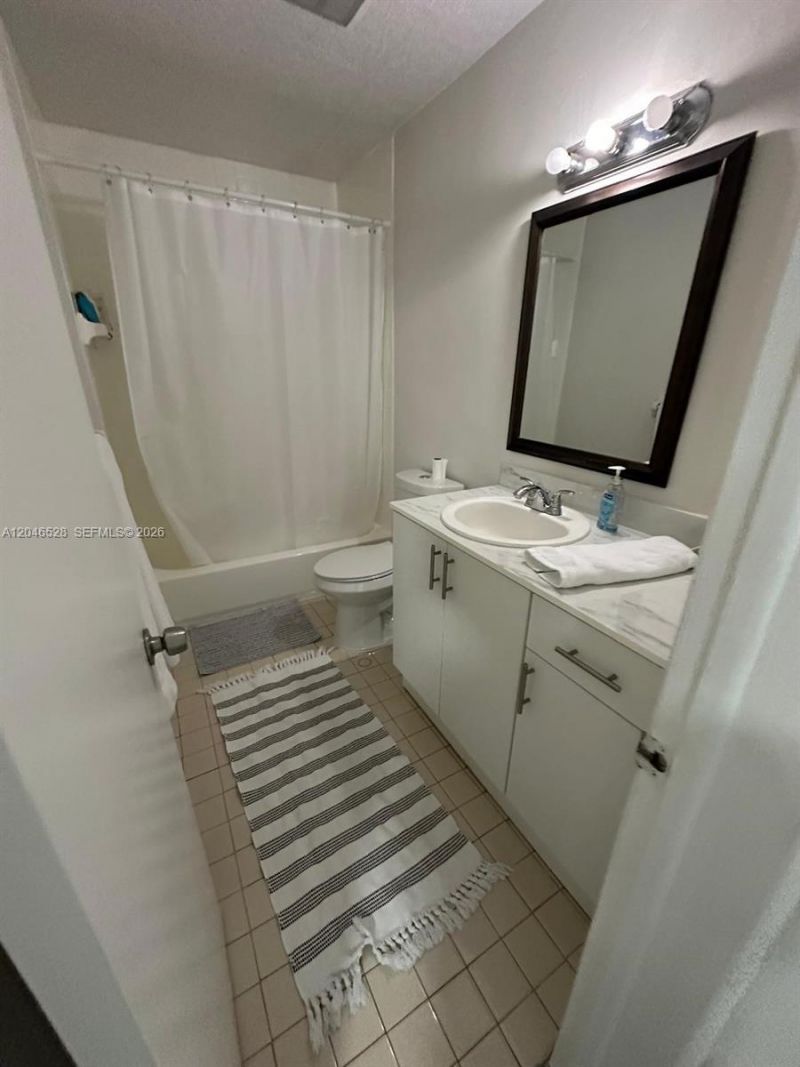 6805 SW 88th St , Unit 18, Pinecrest, FL 33156 Photo
