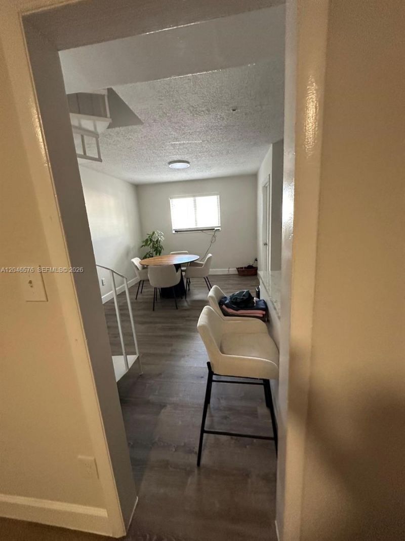 6805 SW 88th St , Unit 8, Pinecrest, FL 33156 Photo