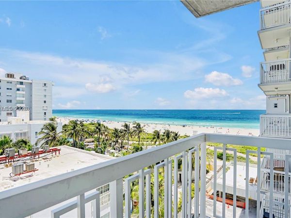 401 Ocean Dr , Unit 722, Miami Beach, FL 33139