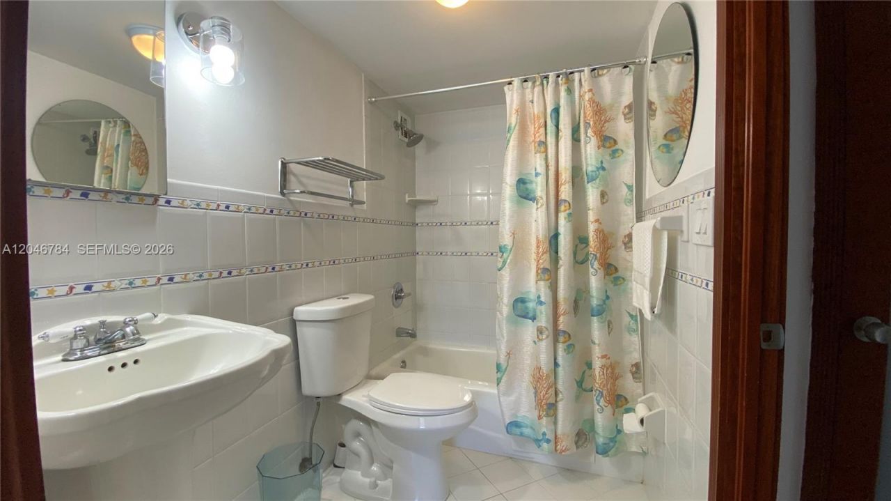 401 Ocean Dr, Unit 722, Miami Beach, FL 33139 Photo
