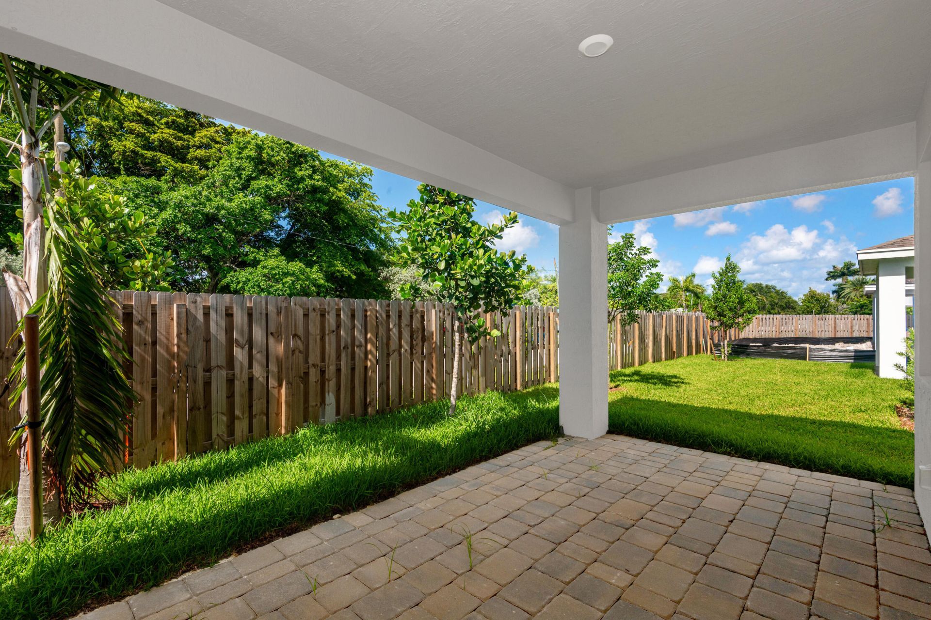 1872 NW 6th Court, Pompano Beach, FL 33069 Photo