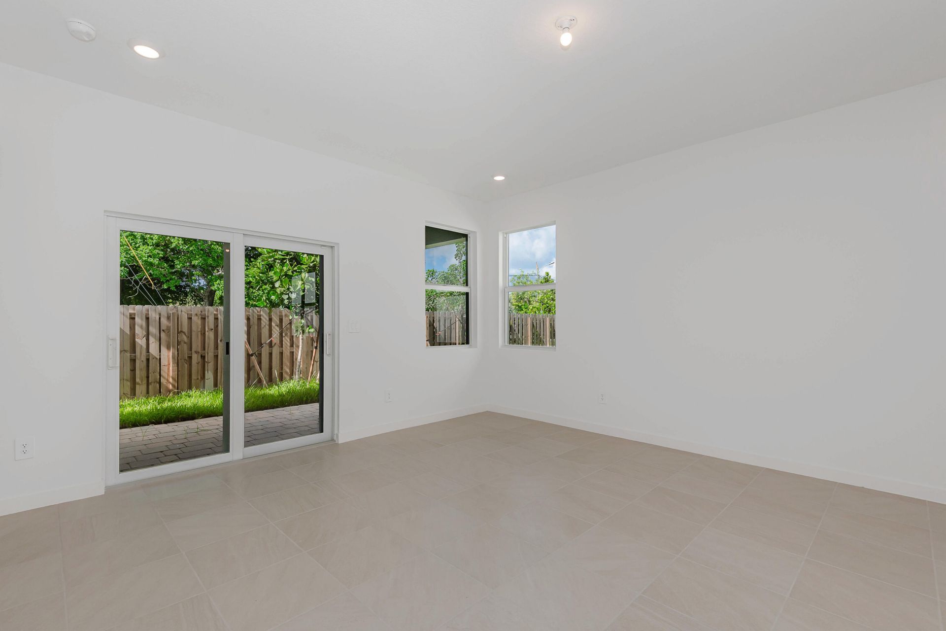 1872 NW 6th Court, Pompano Beach, FL 33069 Photo
