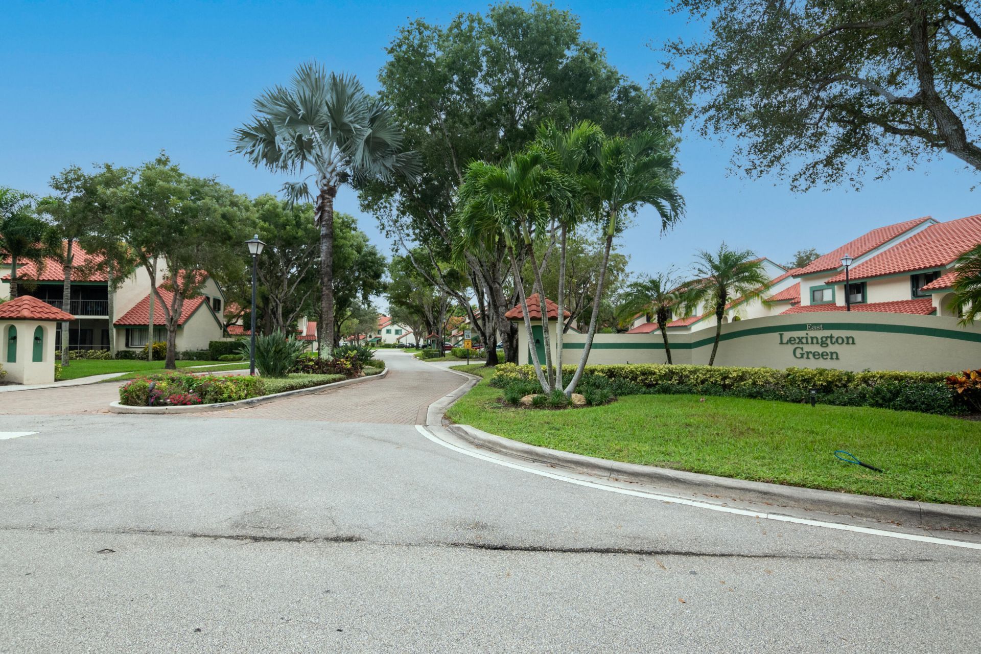 3 Lexington Lane E, Unit A, Palm Beach Gardens, FL 33418 Photo