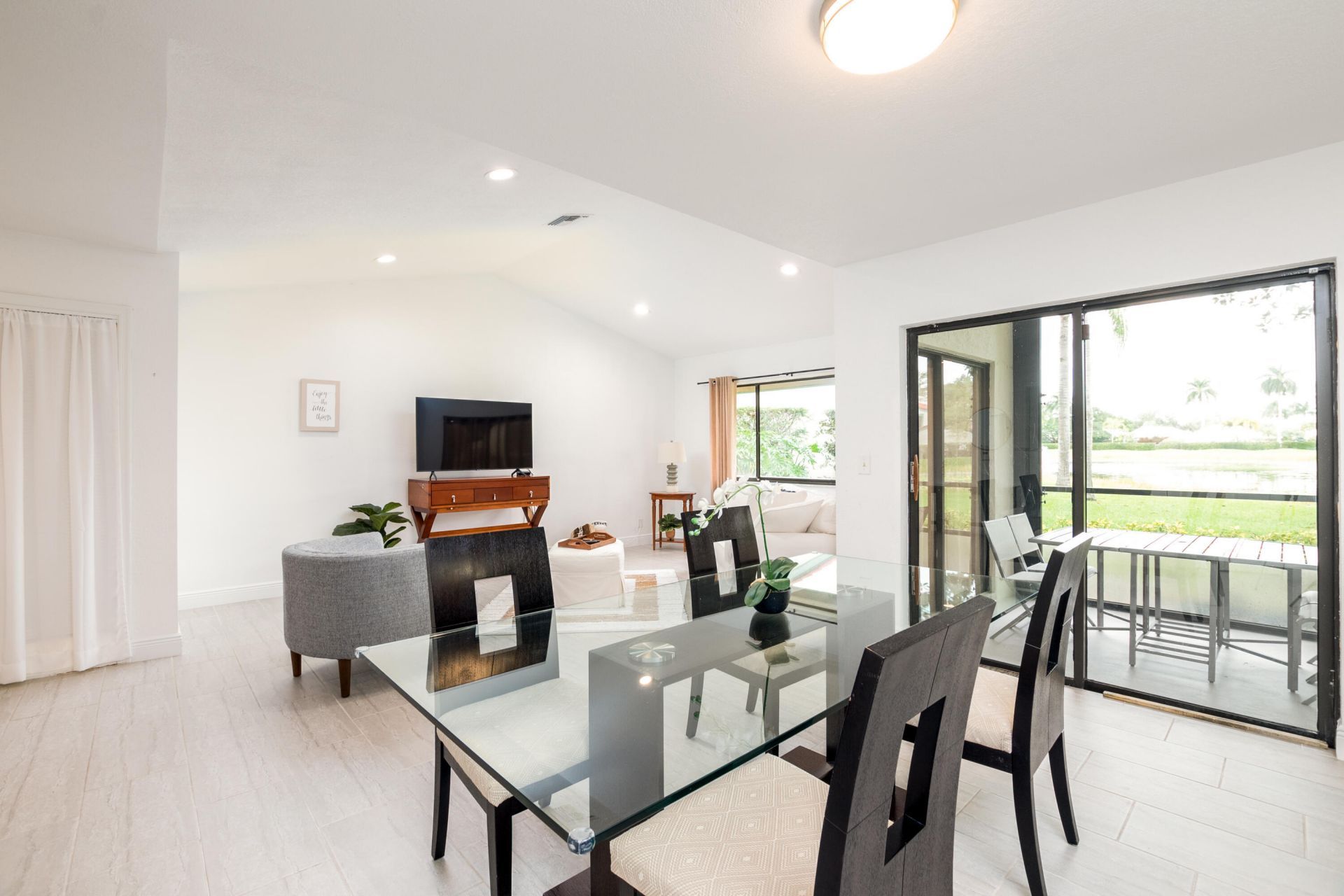 3 Lexington Lane E, Unit A, Palm Beach Gardens, FL 33418 Photo