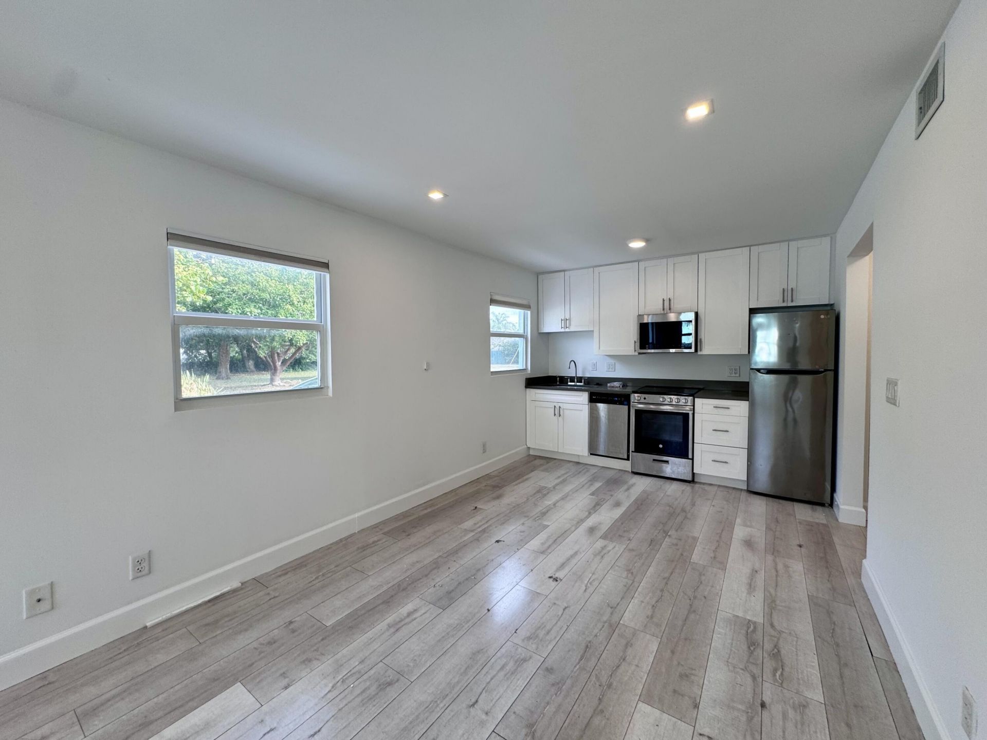 102 S K Street, Unit 4, Lake Worth Beach, FL 33460 Photo