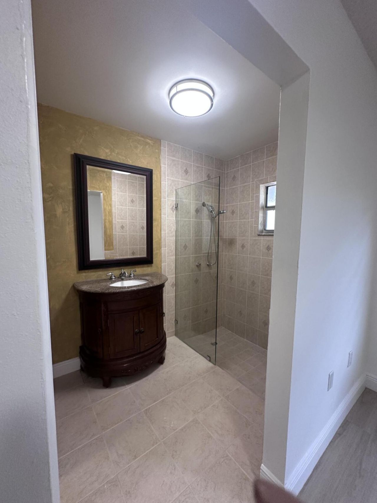 19823 NW 64th Place, Hialeah, FL 33015 Photo