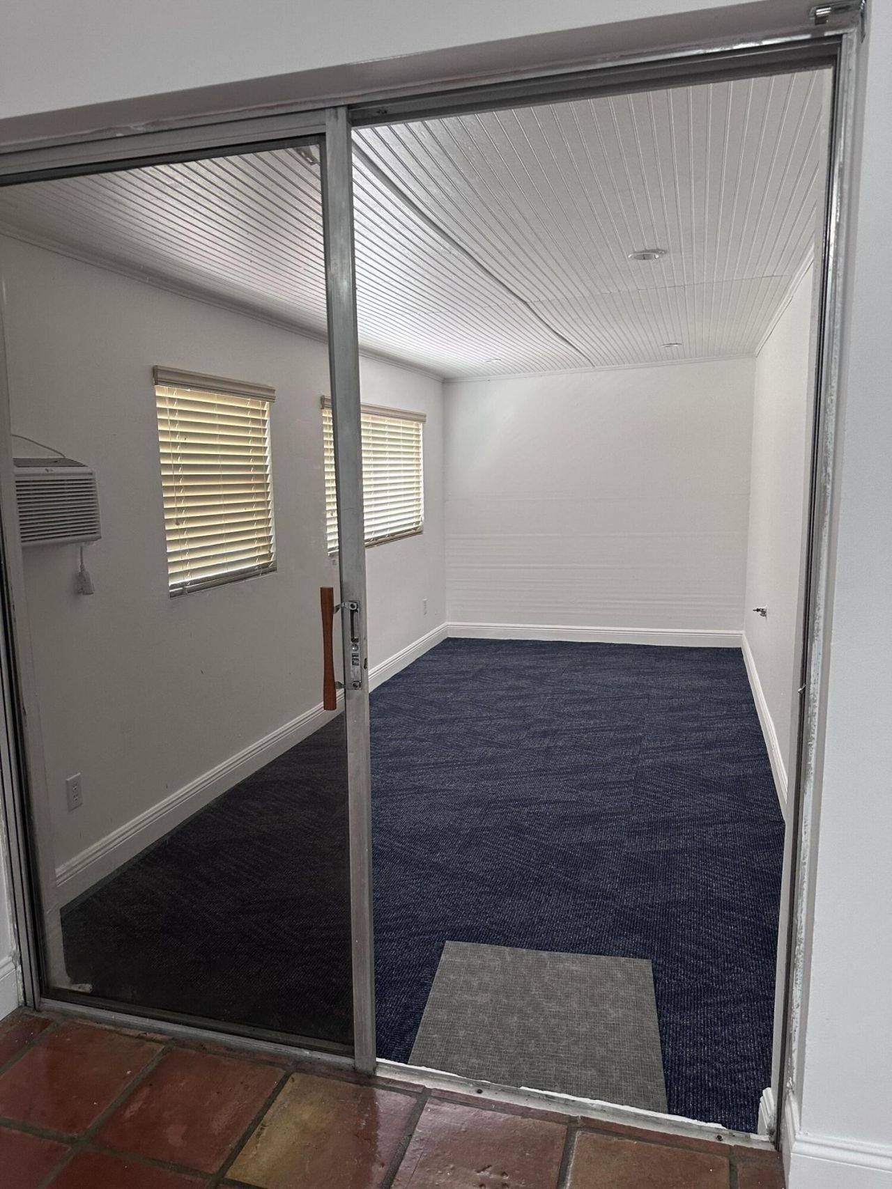 19823 NW 64th Place, Hialeah, FL 33015 Photo