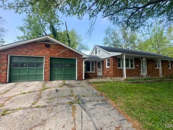 1542 Lindell Boulevard, Granite City, IL 62040