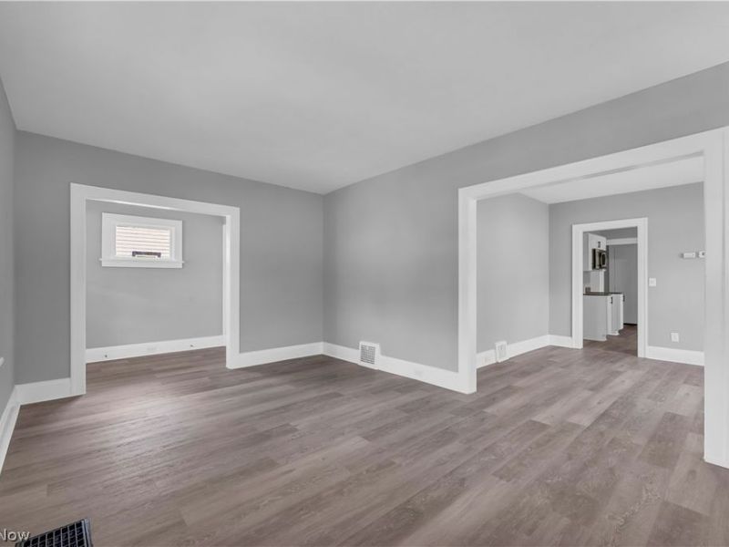 13722 Saybrook Avenue, Garfield Heights, OH 44105 Photo 7