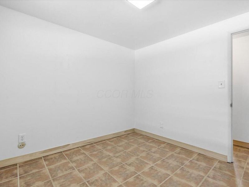 6830 Retton Road, Reynoldsburg, OH 43068 Photo 17