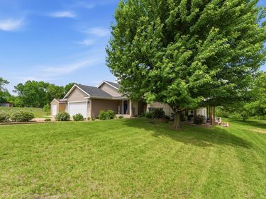6636 Hidden Lane, South Haven, MN 55382