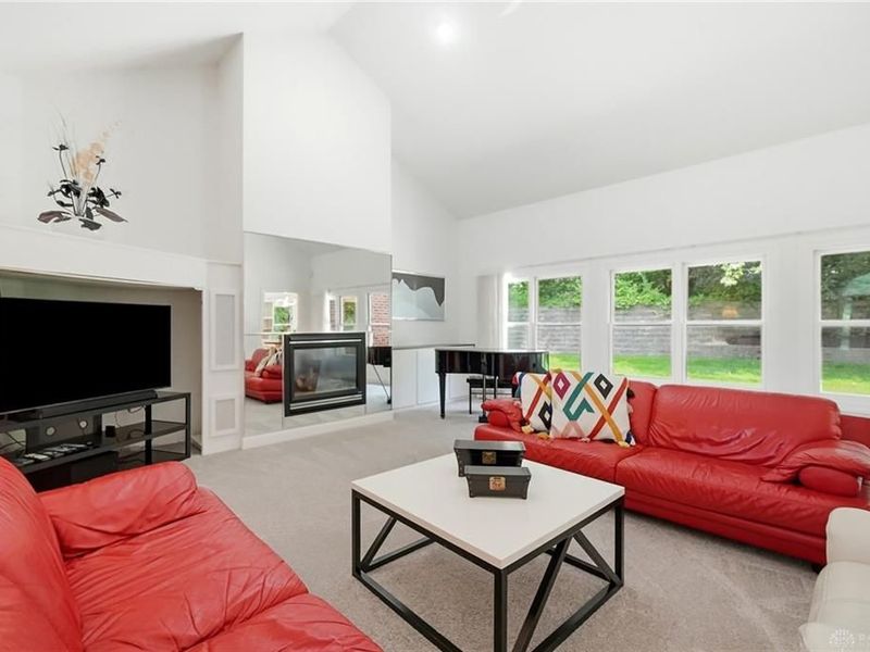 1529 Clear Brook Drive, Sugarcreek Township, OH 45440 Photo 14