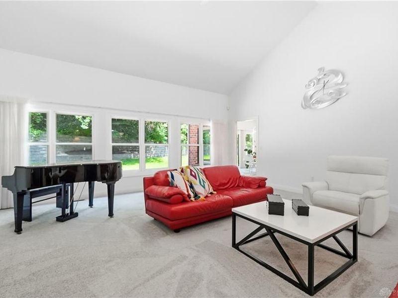 1529 Clear Brook Drive, Sugarcreek Township, OH 45440 Photo 17
