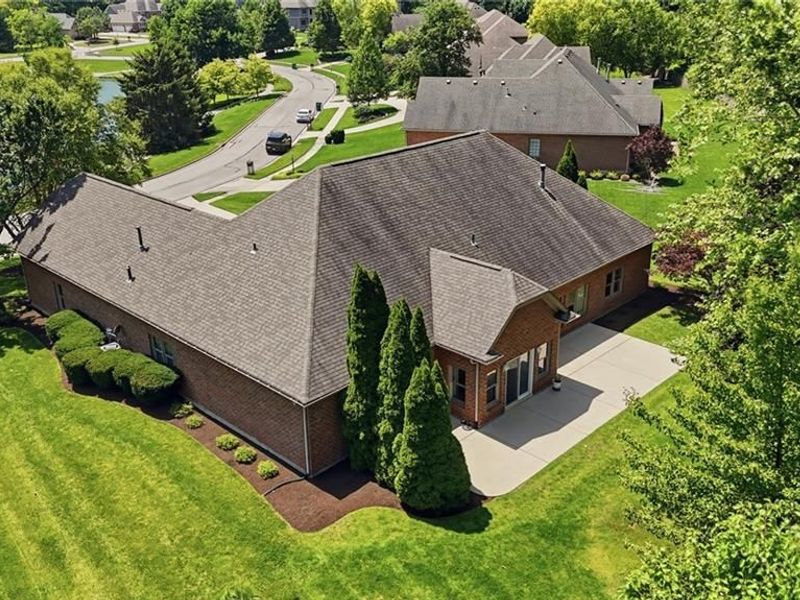 1529 Clear Brook Drive, Sugarcreek Township, OH 45440 Photo 5