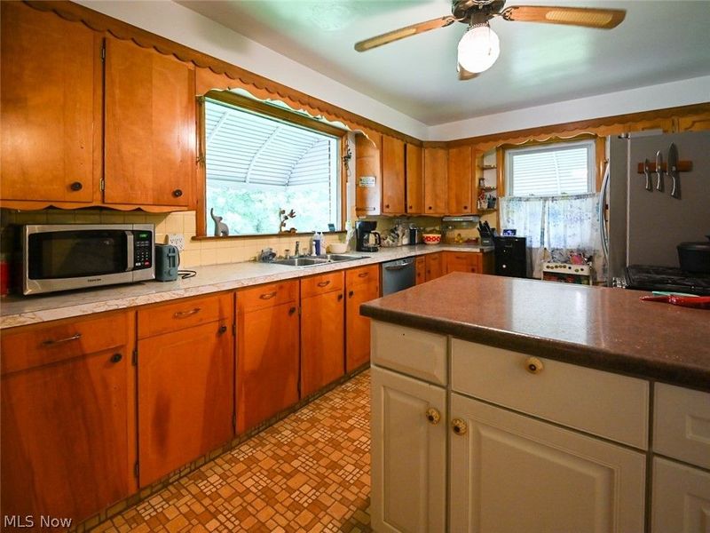 127 Summit Avenue, Niles, OH 44446 Photo 13