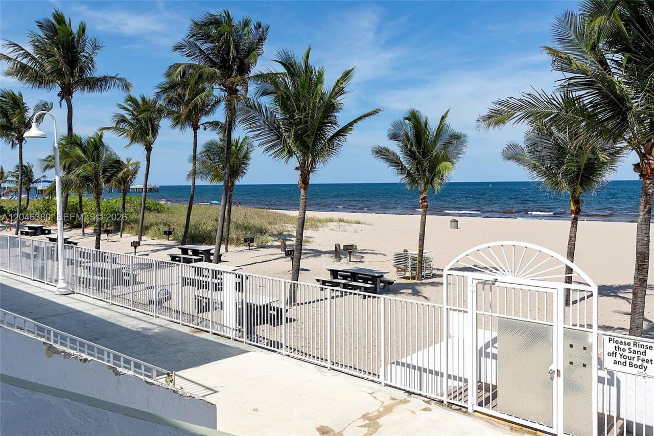 111 N Briny Ave , Unit PH11, Pompano Beach, FL 33062 Photo