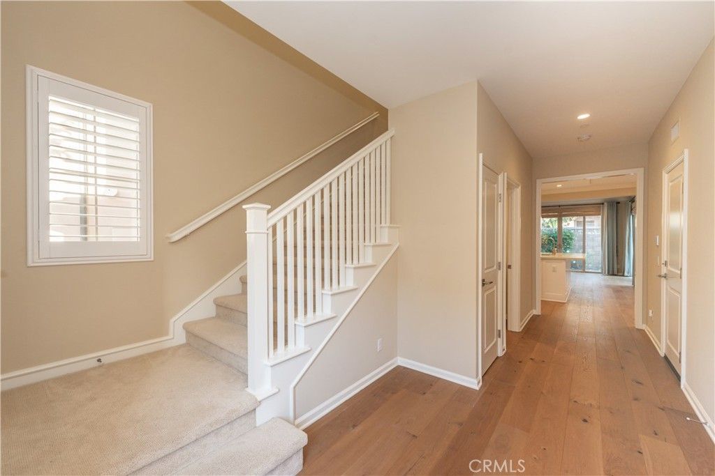 132 Gulfstream, Irvine, CA 92620 Main Photo