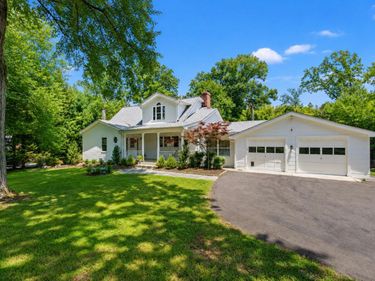 2627 FIVE OAKS ROAD, VIENNA, VA 22181