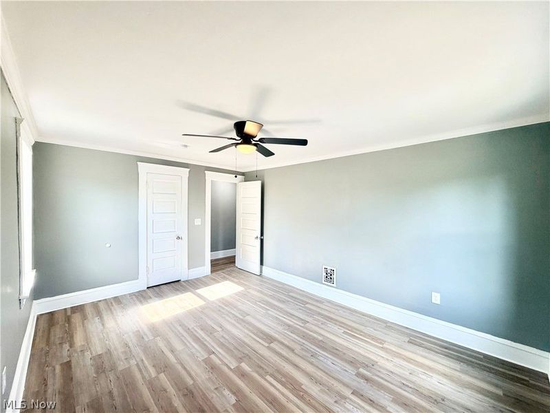 4025 Henritze Avenue, Cleveland, OH 44109 Photo 36