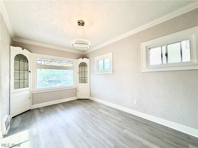 4025 Henritze Avenue, Cleveland, OH 44109 Photo 6