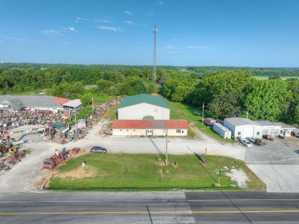 2583 High Street , Sarcoxie, MO 64862