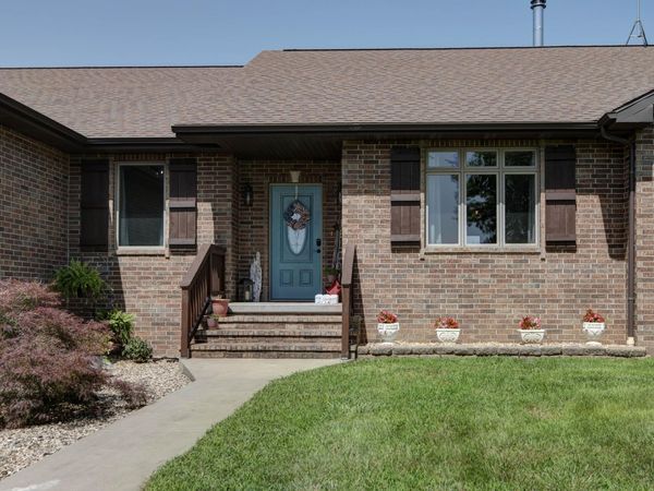 6879 Highway O, Ash Grove, MO 65604