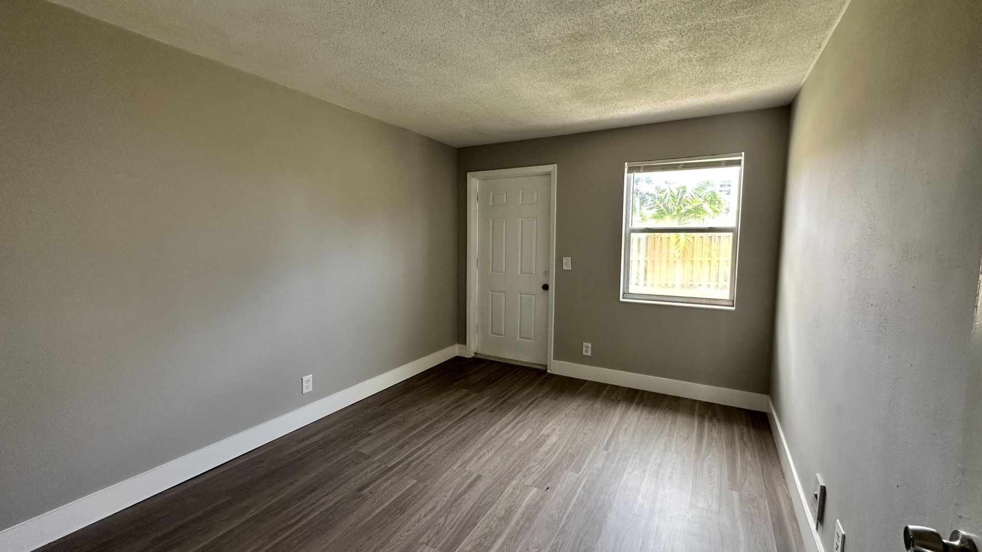 105 NE 6th Avenue, Boynton Beach, FL 33435 Photo