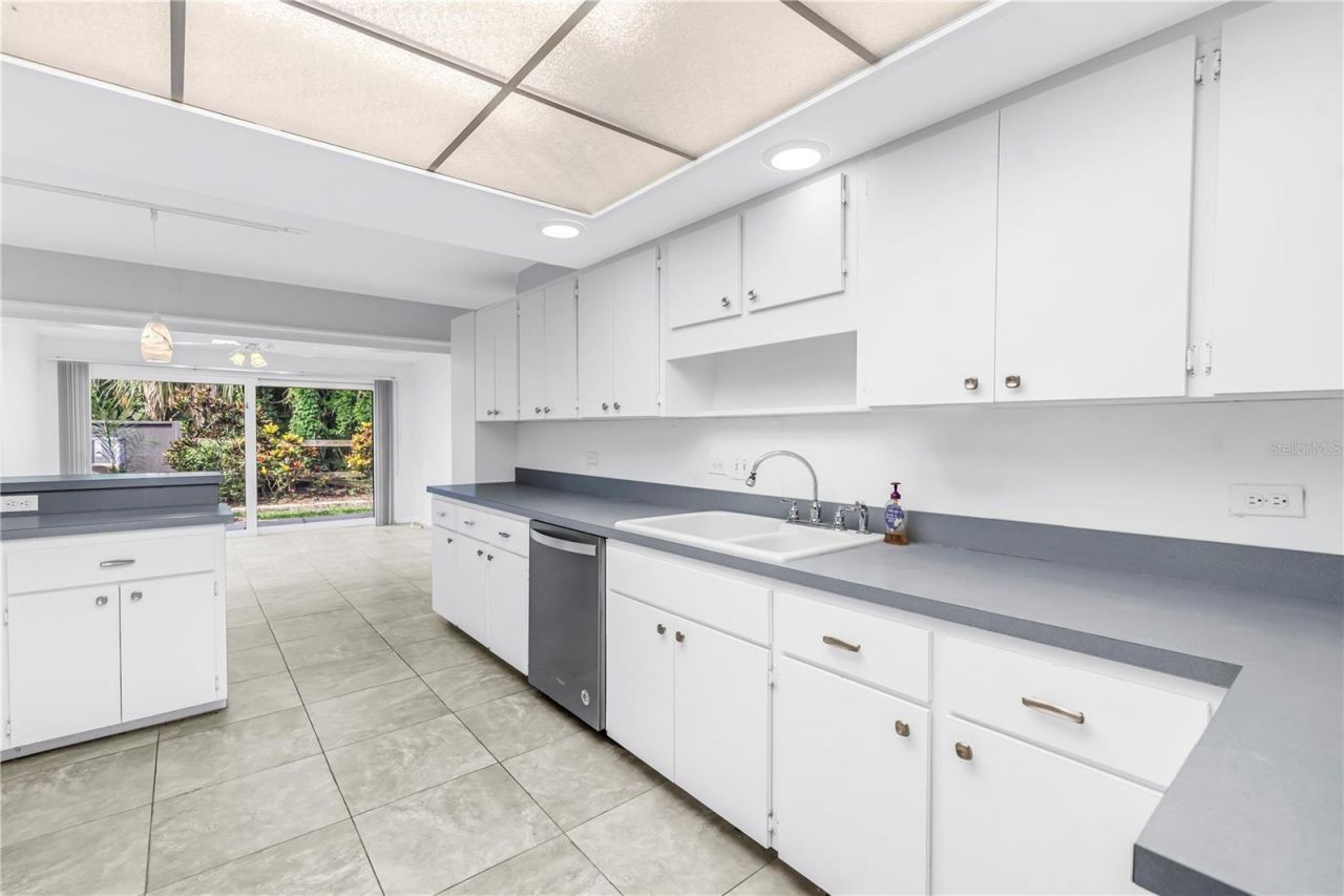 13300 Indian Rocks Road , Unit 103, Largo, FL 33774 Photo
