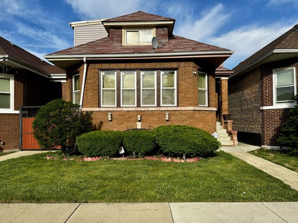 7241 S Talman Avenue , Chicago, IL 60629