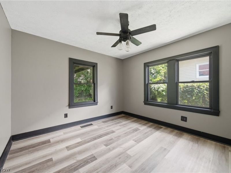 673 Harrison Avenue, Akron, OH 44314 Photo 14