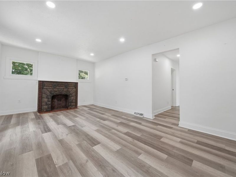 673 Harrison Avenue, Akron, OH 44314 Photo 7