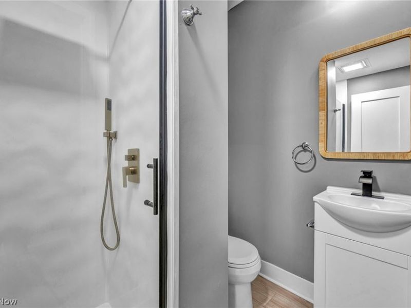 1009 W 10th Street, Lorain, OH 44052 Photo 19