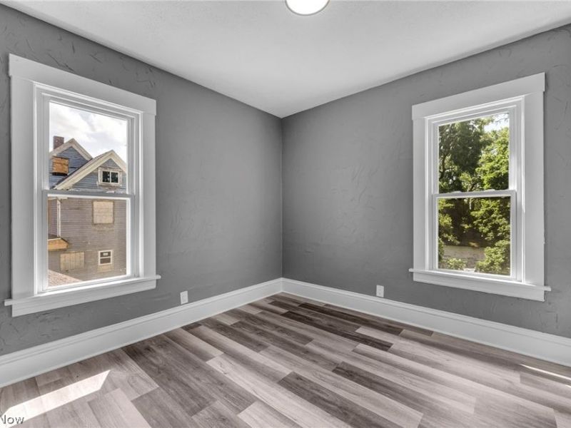 1009 W 10th Street, Lorain, OH 44052 Photo 21
