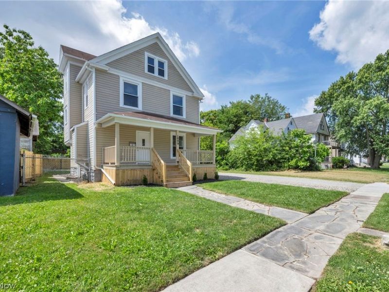 1009 W 10th Street, Lorain, OH 44052 Photo 3