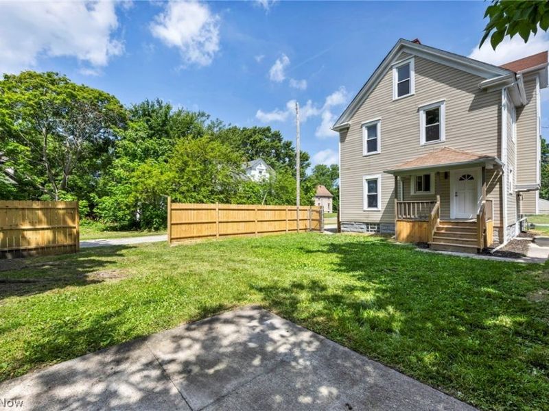 1009 W 10th Street, Lorain, OH 44052 Photo 34