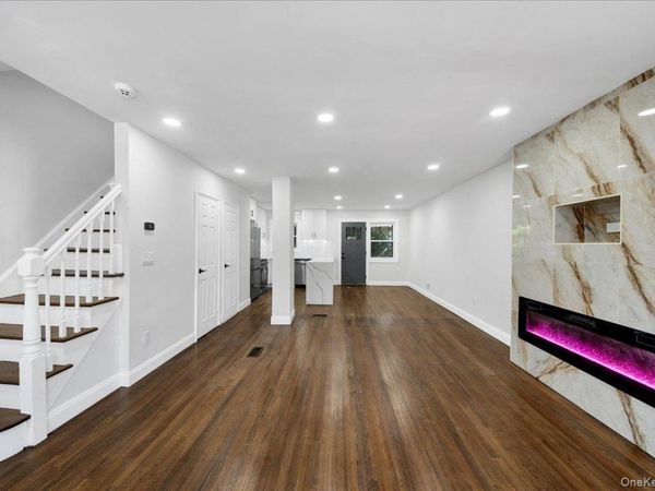 1052 E 227th Street , Bronx, NY 10466