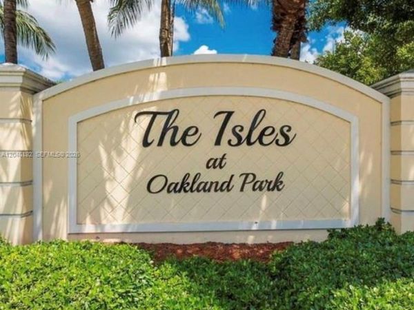 3258 NW 32nd Ter , Oakland Park, FL 33309
