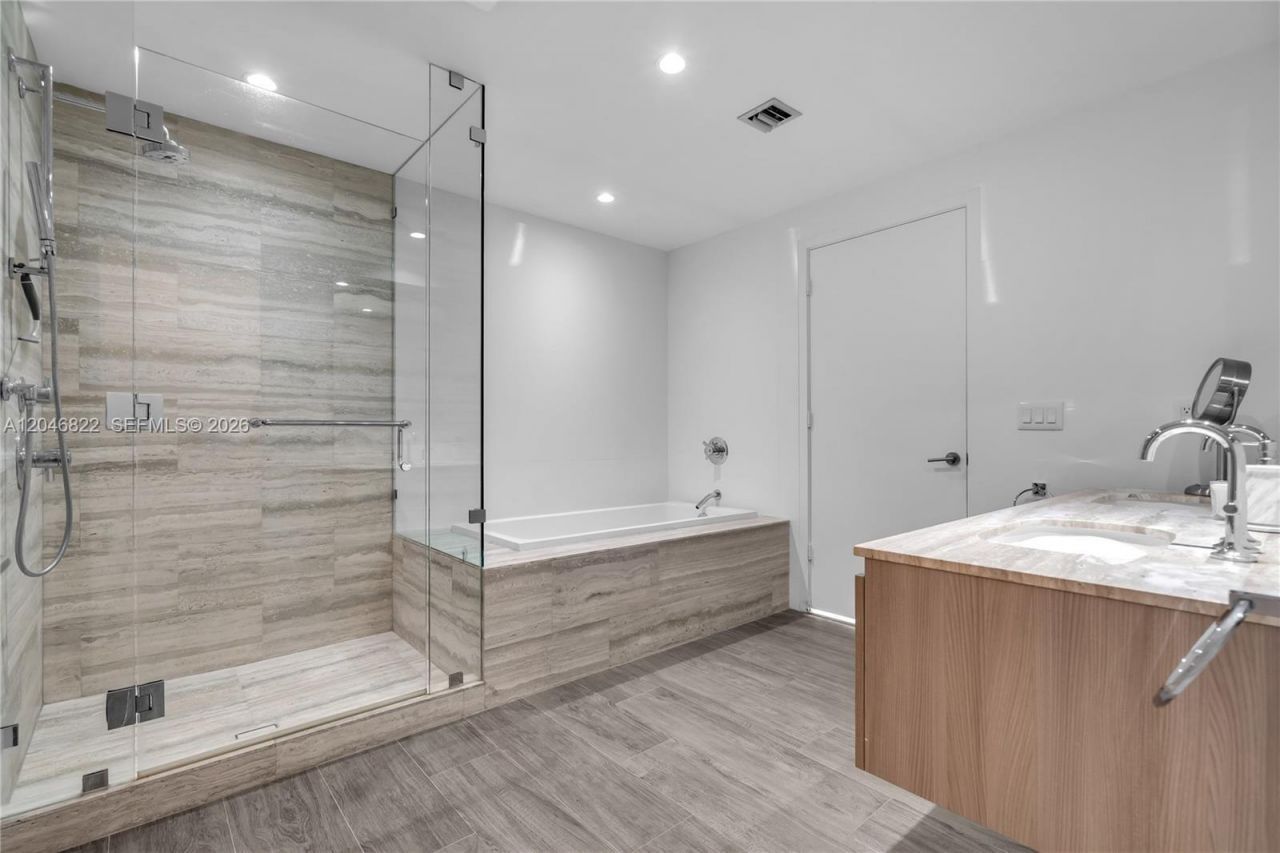 2900 NE 7th Ave, Unit 4308, Miami, FL 33137 Photo