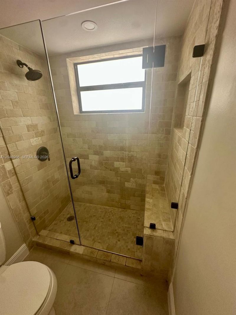 5839 SW 74th Ter , Unit 104, South Miami, FL 33143 Photo