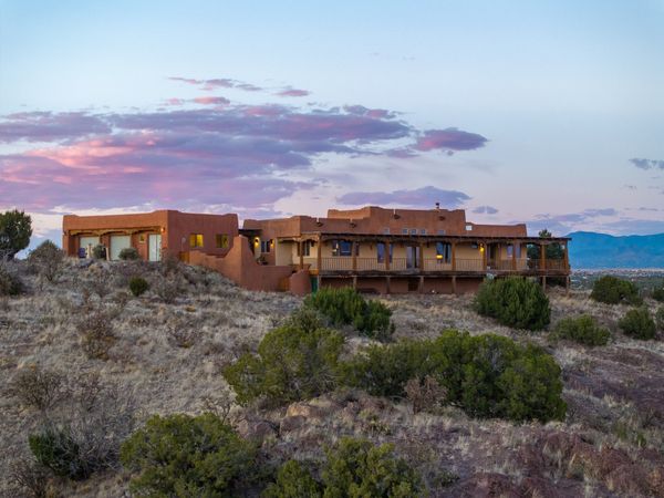 60 Bonanza Trail, Santa Fe, NM 87508