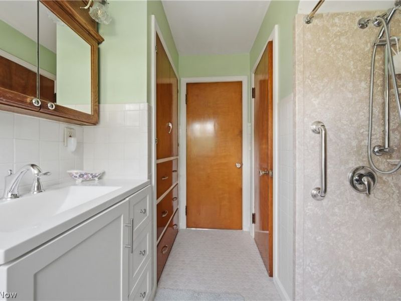 1459 Schneider Street NW, North Canton, OH 44720 Photo 17