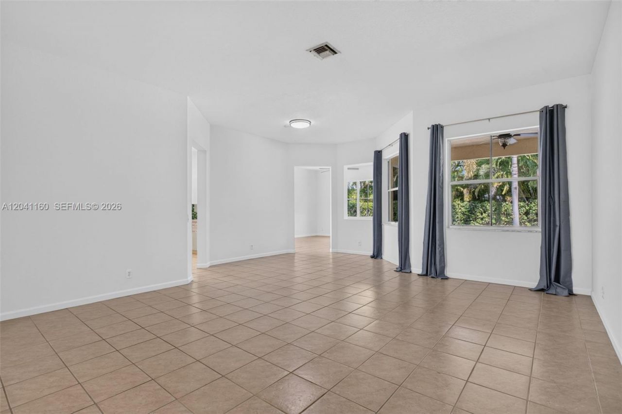 786 Nandina Dr , Weston, FL 33327 Photo