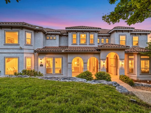 615 Sentry Hill, San Antonio, TX 78260