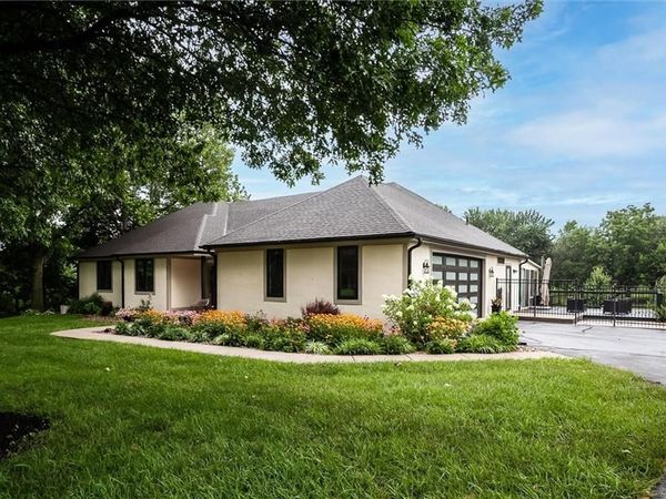 2212 E County Road H Highway, Liberty, MO 64068