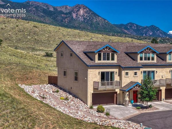5968 Canyon Reserve Heights, Colorado Springs, CO 80919